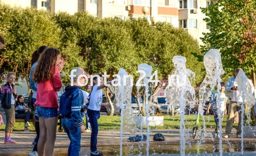 Фонтан на площади